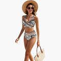 Kobiece bikini z krzyżowym przodem i regulowanymi ramiączkami