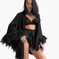 Kobiece kimono z otwartym przodem i wykończeniem z piór